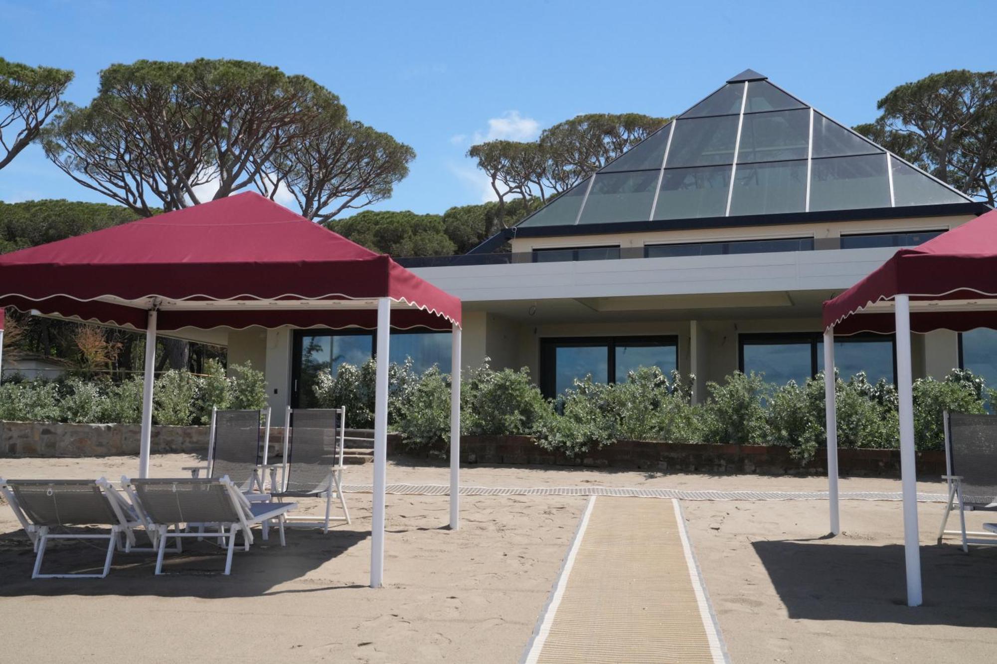 Cala Beach Resort Punta Ala Exterior foto